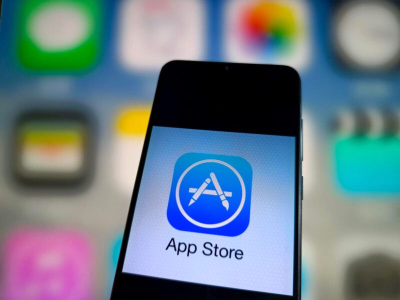 China’s Lawyer Offensive Targets Cupertino
