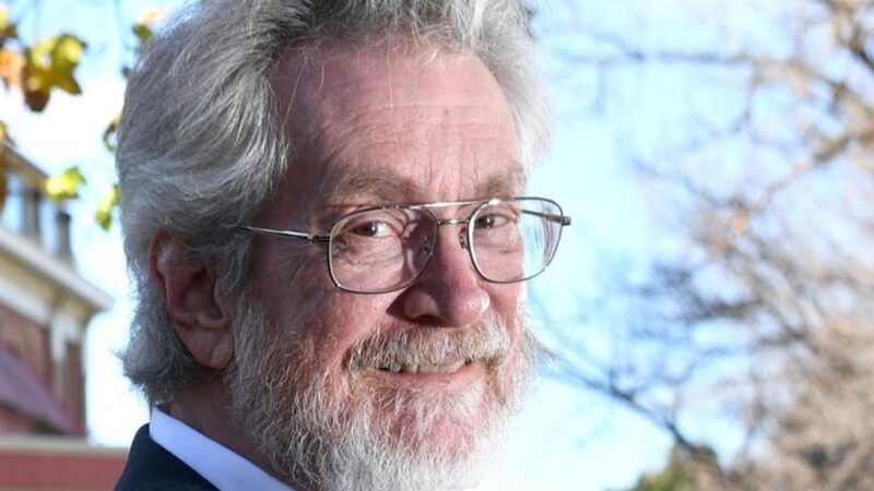 Pentland’s “Shared Wisdom” Book Covers AI And Social Theory