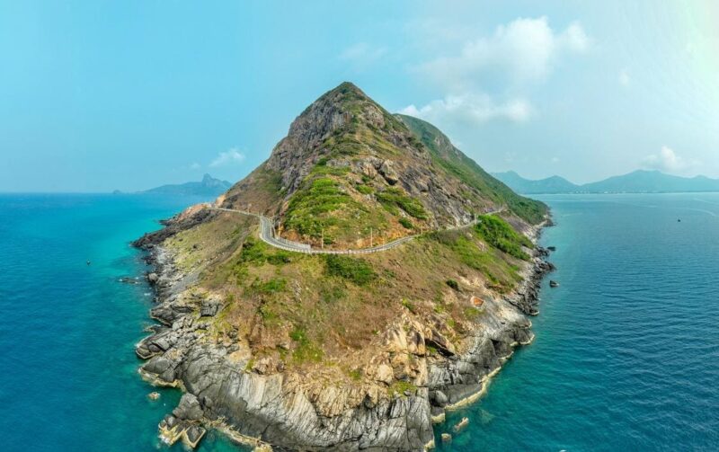 5 Award-Winning Wild Places Protecting Nature And Inviting Travelers
