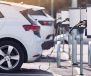 Uber Pushes Drivers To Go Electric With $4,000 Rebates