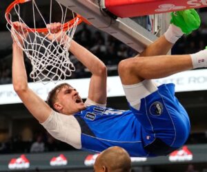 Mavs drop to 0-2 as ‘Fire Nico!’ chants grow louder in Dallas