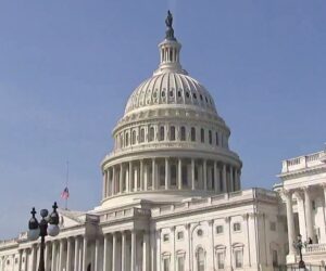 More Federal Employees to Miss Paychecks