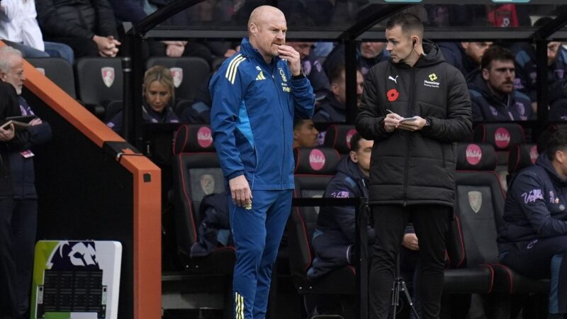Forest boss Dyche scoffs at ‘clickbait’ Man United tactics story