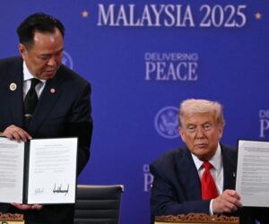 Trump touts his peacemaking skills as Thailand and Cambodia sign ceasefire deal