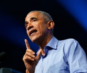 With a Democratic leadership vacuum, Obama steps up his Trump administration criticisms