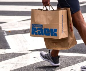 How to get the most out of the early holiday shopping deals