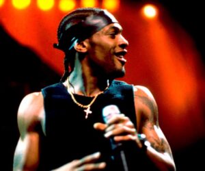 D’Angelo, Grammy-winning R&B and soul star, dies at 51 after pancreatic cancer diagnosis