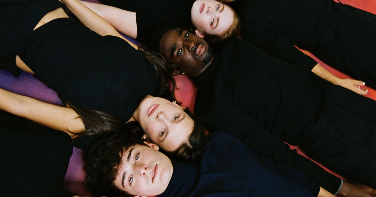 Stranger Things: What It’s Like to Grow up on Set