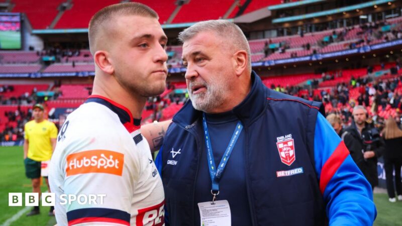 Rugby League Ashes: Error-prone England suffer ‘torture’ at Wembley