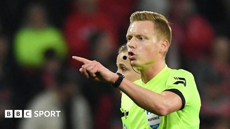 Standard Liege v Royal Antwerp abandoned after cup hits referee