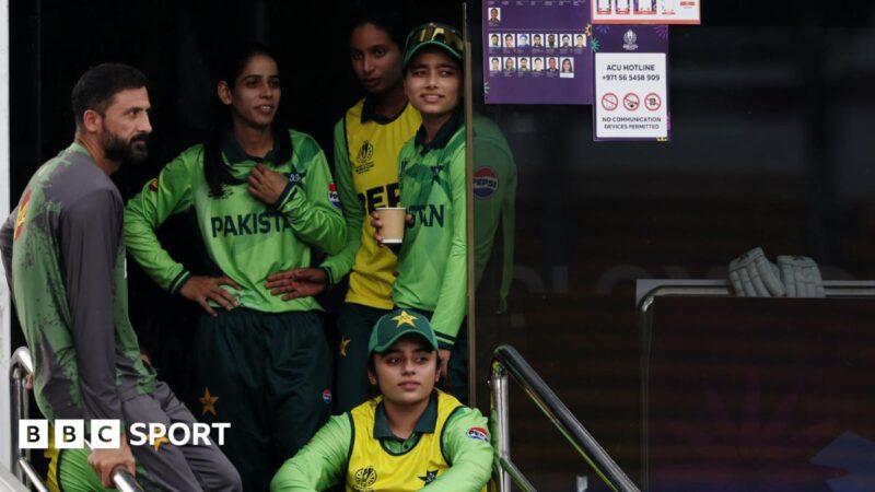 Pakistan on brink of Cricket World Cup elimination after NZ abandonment