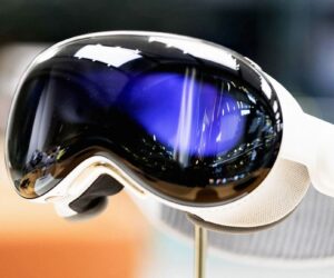This Startup Wants to Put Its Brain-Computer Interface in the Apple Vision Pro