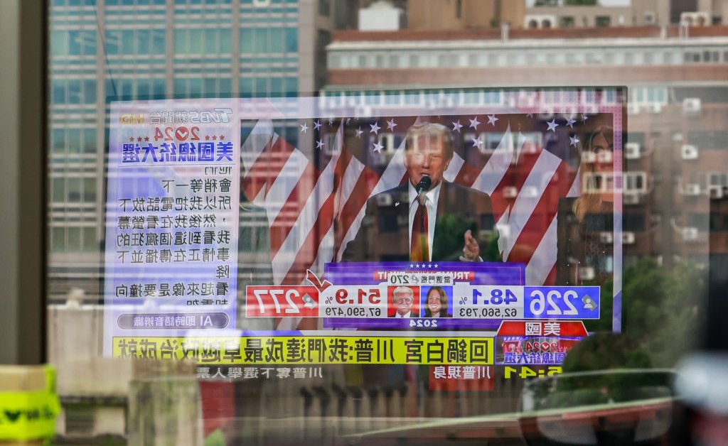 How Trump Can Avoid a War Over Taiwan