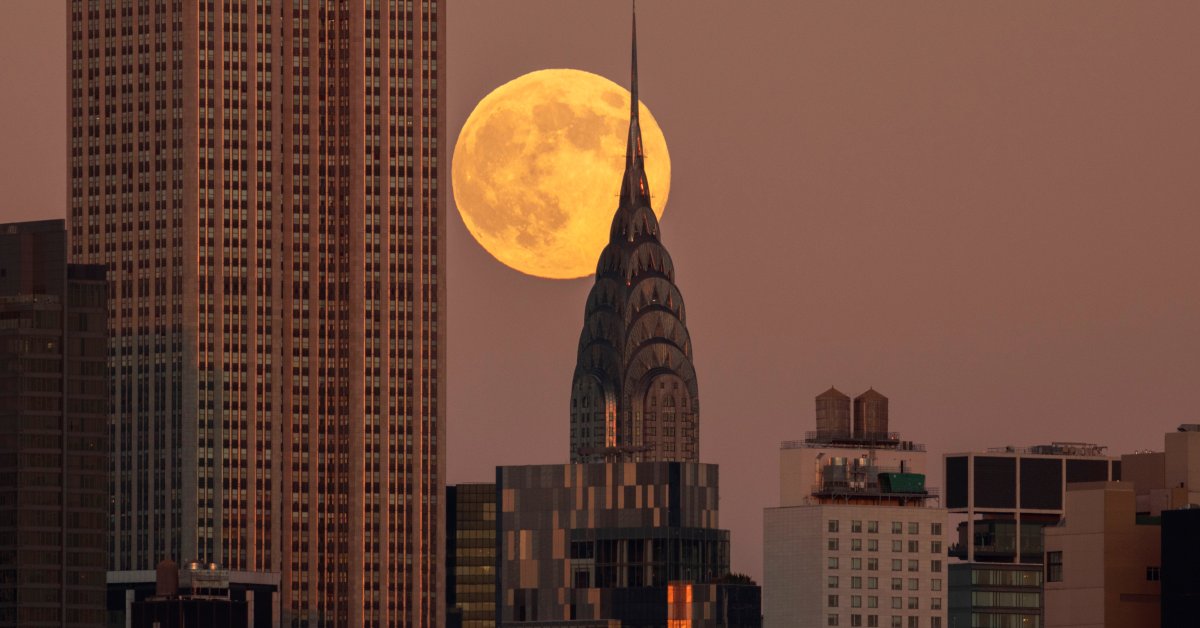 October 2025 Supermoon: How and When You Can See It