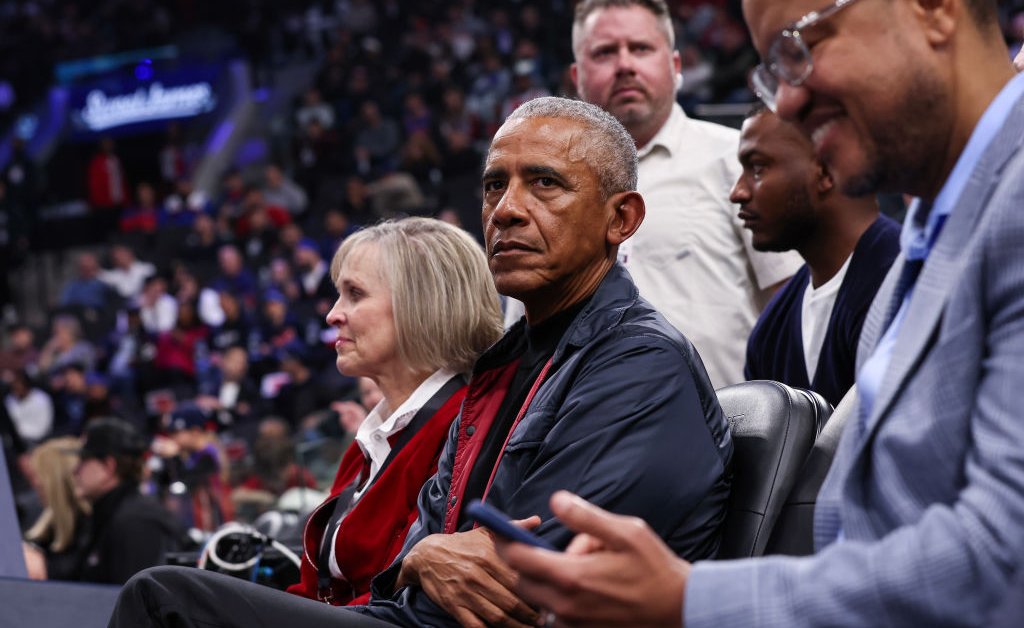 Why Barack Obama Got Off the Bench For Next Weeks’ Elections