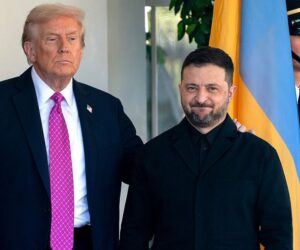 Face to Face With Zelensky, Trump Waffles on Tomahawk Sale