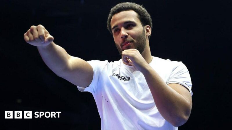 Moses Itauma: British heavyweight must wait as Kubrat Pulev to fight Murat Gassiev in Dubai