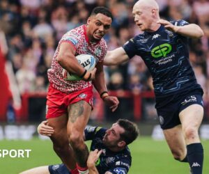 Wigan v Leigh: Super League play-off final could be in doubt