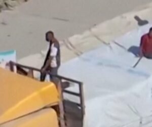 Aid truck drives through Gaza after hostage release
