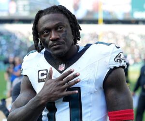 Eagles’ AJ Brown clears up viral social media post after Week 4 win