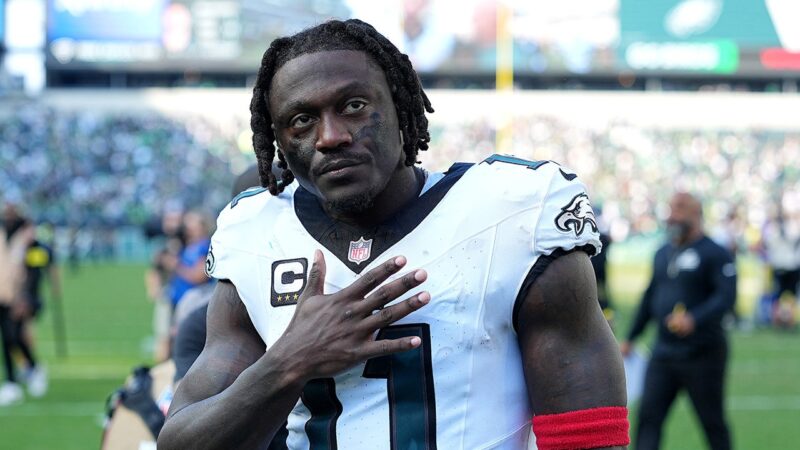 Eagles’ AJ Brown clears up viral social media post after Week 4 win