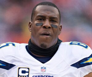 Retired NFL star Antonio Gates refutes reports linking him to rigged poker games