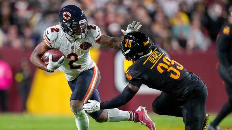 Chicago Bears receiver DJ Moore hospitalized following comeback win