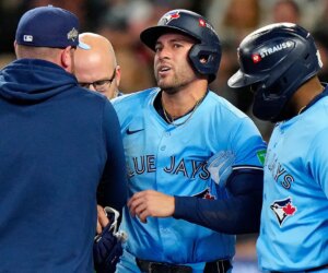 Blue Jays manager rips Mariners fans for booing injured George Springer