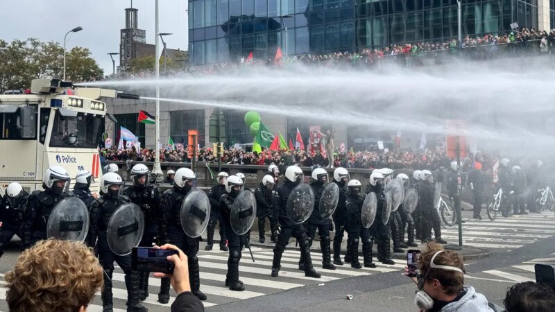 Brussels Airport cancels flights amid nationwide strikes, protests over austerity measures
