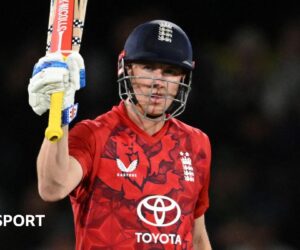 England in New Zealand: Phil Salt & Harry Brook power tourists to victory in first T20