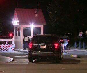White House security threat neutralized after driver plows into barricade and more top headlines