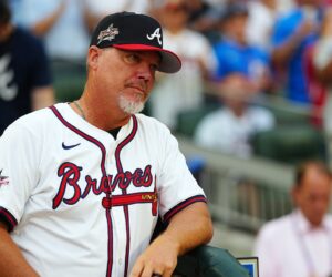 Chipper Jones defends Braves legend Bobby Cox amid Brian Snitker debate