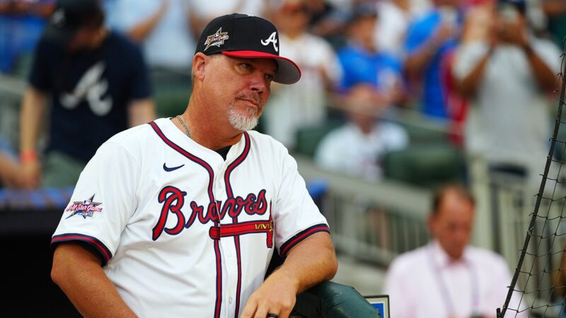 Chipper Jones defends Braves legend Bobby Cox amid Brian Snitker debate
