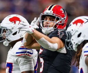 Falcons defense dominates Josh Allen in Monday night win over Bills