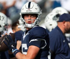 Northwestern stuns Penn State; Nittany Lions lose key player to injury