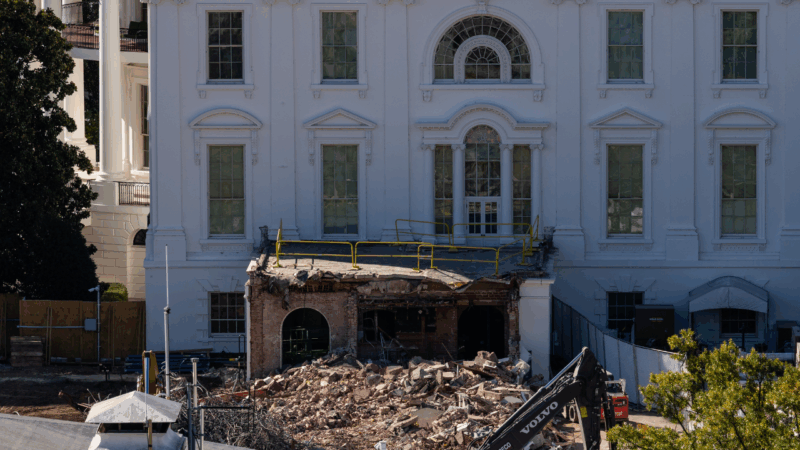PHOTOS: A look at the construction progress of Trump’s ballroom