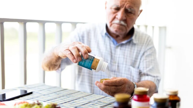 New vitamin K compound shows promise for treating Alzheimer’s disease