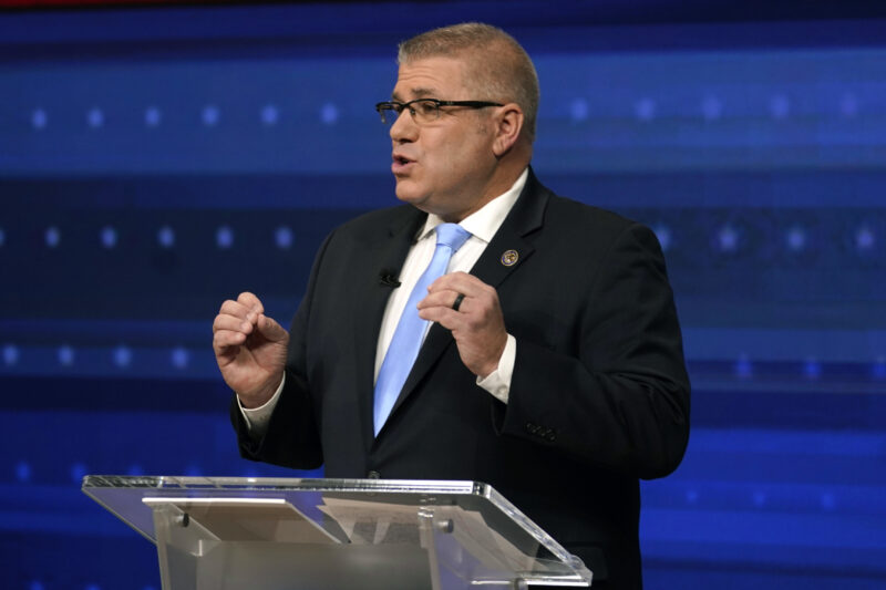 4 family members of Illinois governor candidate killed in Montana helicopter crash, campaign says