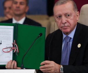 Trump praises Erdogan for helping deliver Gaza ceasefire agreement