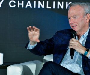 AI systems can be hacked to remove safety guardrails, expert warns