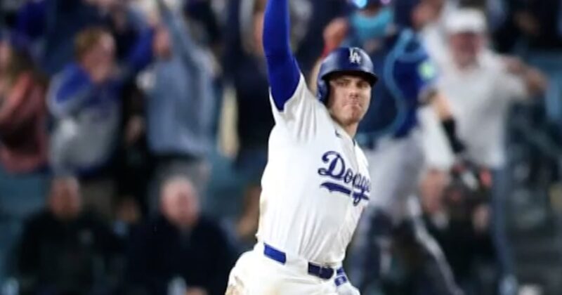 18th-inning home run lifts Dodgers over Blue Jays