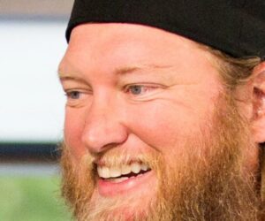 Ex-NFL player dies weeks after kidney donation plea