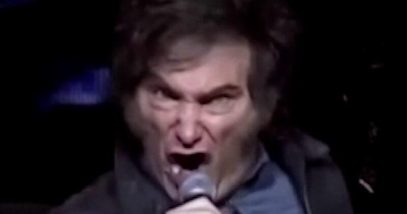 Argentine president turns book launch into a rock show