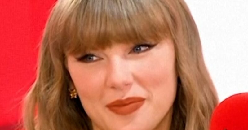 Taylor Swift names her favorite song on her new album