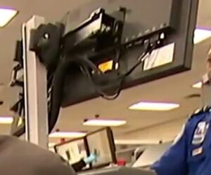Some workers miss full paychecks due to shutdown