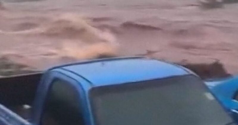 Hurricane Melissa floods parts of Jamaica