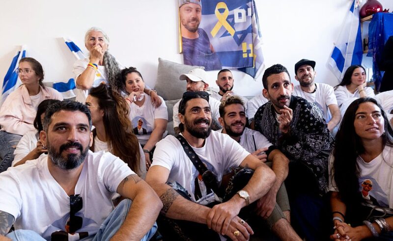 Palestinian Prisoners and Remaining Israeli Hostages Freed