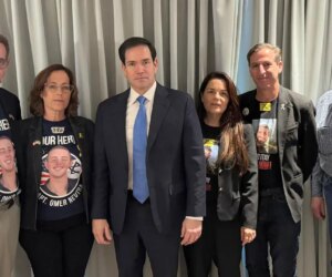 Rubio and Huckabee meet families of American hostages whose bodies are in Gaza
