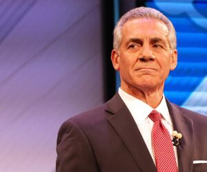 New Jersey governor race tightens as Ciattarelli campaigns in south Jersey