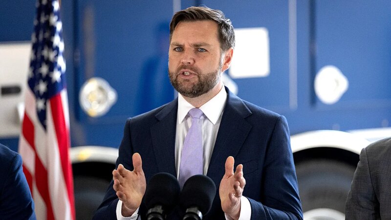 Vance to meet with airline leaders as shutdown impacts aviation industry